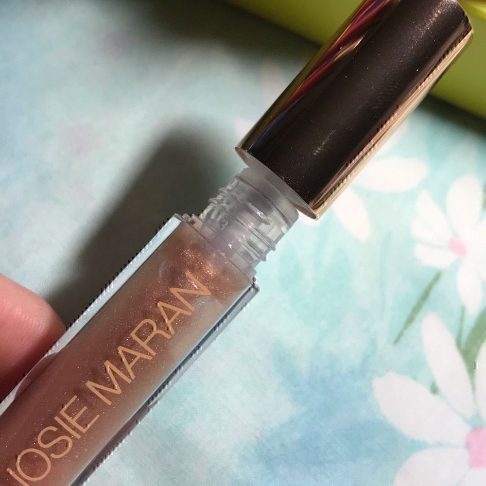 Josie Maran Divine Shine Lip Gloss 6 Piece Set NIB - Picture 12 of 12
